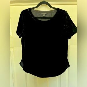 Banana Republic black velvet shirt